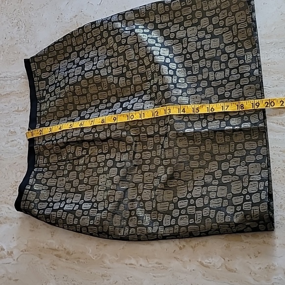 Ann Taylor Skirt - Picture 11 of 16